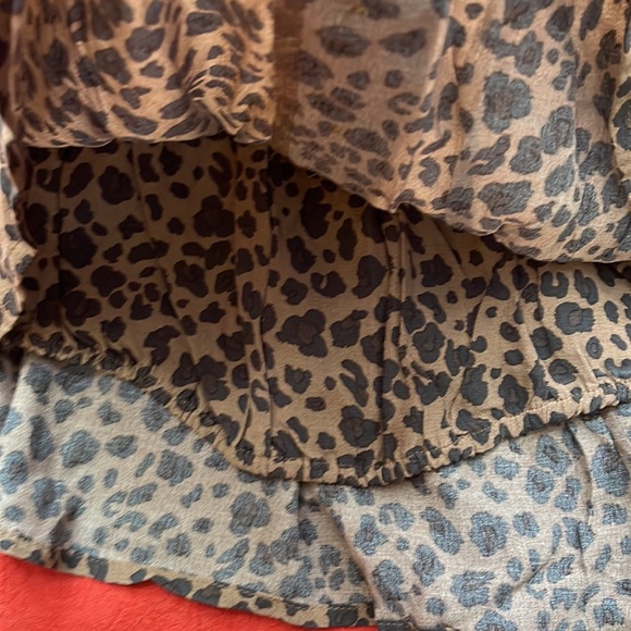 American Eagle flowy leopard print crop built in bra NWT bundle to save Sz med - Picture 3 of 7